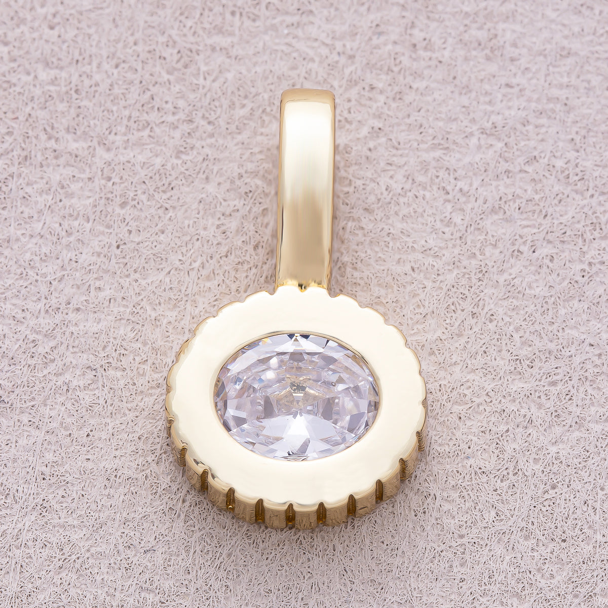 16K Gold Plated Clear CZ Round Solitaire Ribbed pendant - Sold Each