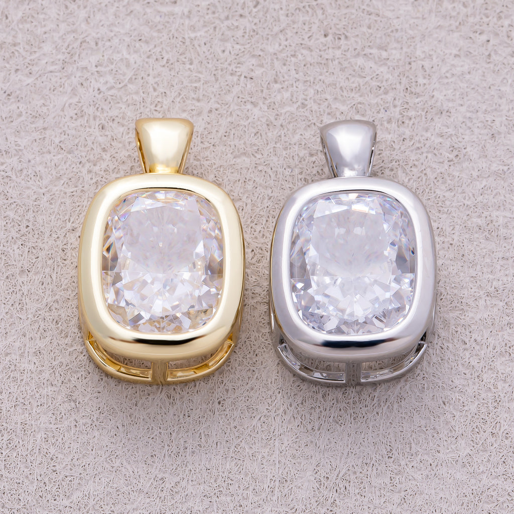 16K Gold Plated Clear CZ Mini Oval Bezel Pendant - Sold Each