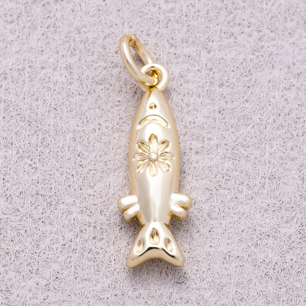 16K Gold Plated Floral Engraved 3D Puffy Fish Ocean Charm - Sold Each