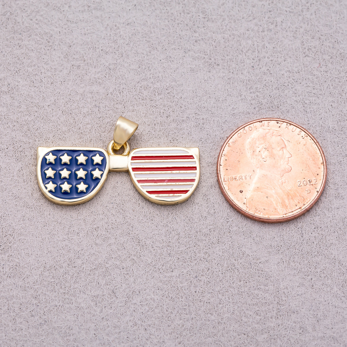 16K Gold Plated American Flag Sunglasses Enamel Pendant - Sold Each
