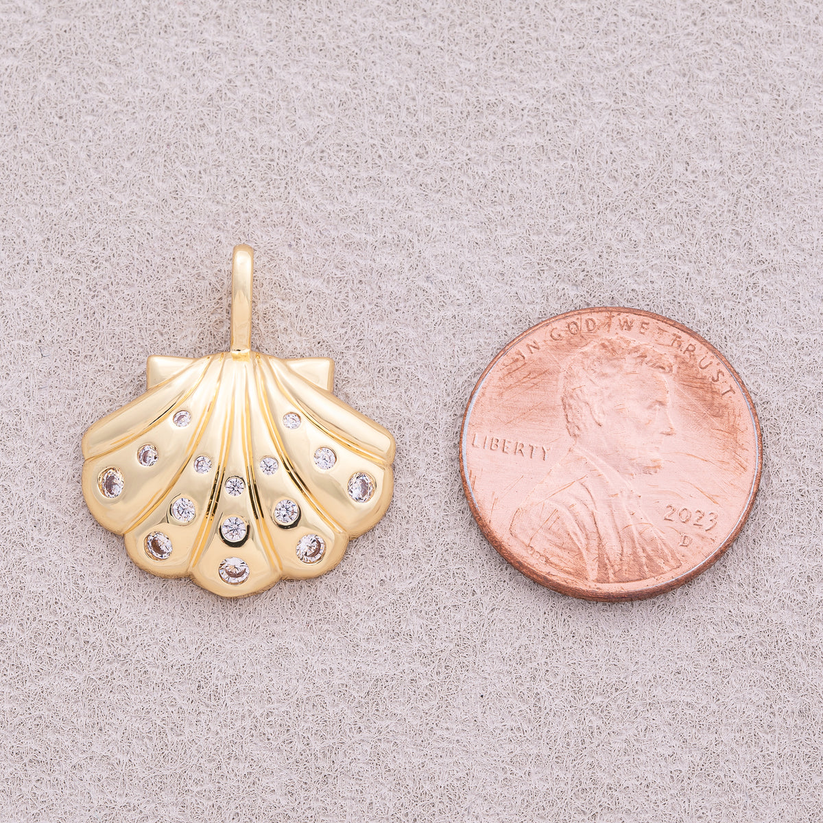 16K Gold Plated Micro Paved CZ Ocean Sea Shell Pendant - Sold Each