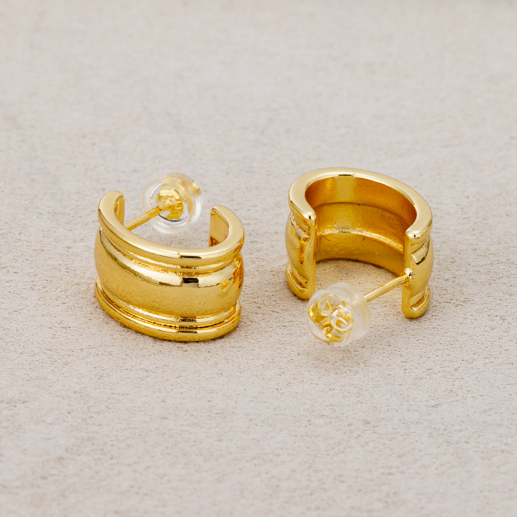 Launch Promo: 24K Gold PVD Stainless Steel Interlocking Concave Chunky C Hoop Earring in Gold & Silver | Sold Each