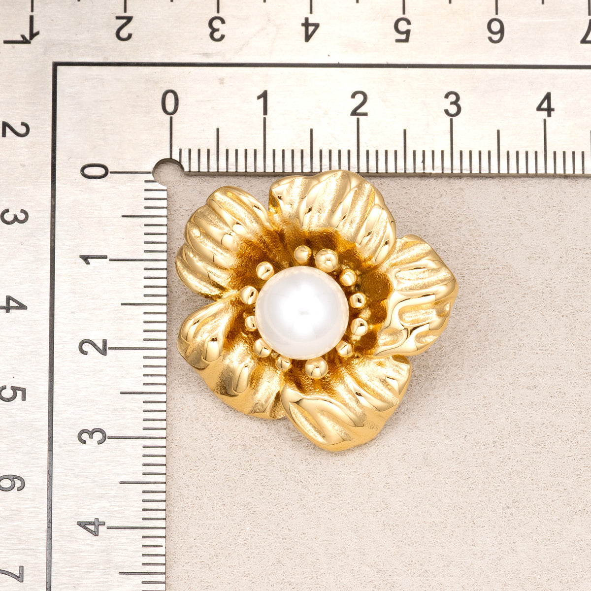 Gold PVD Stainless Steel Shell Pearl Mini Flower Stud Earrings