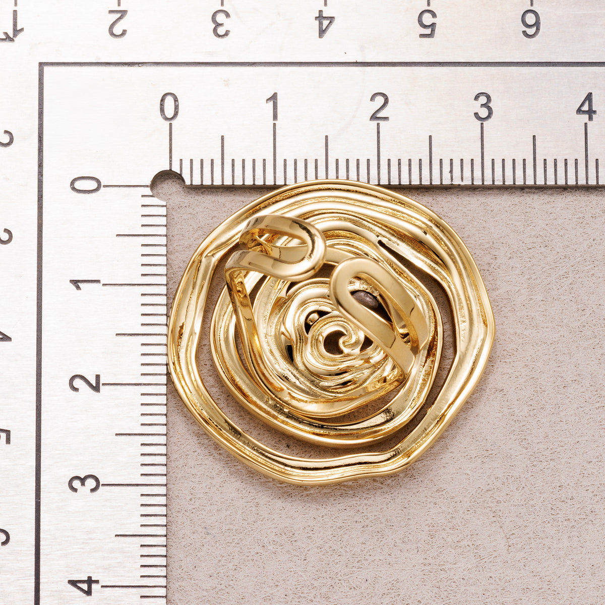 Gold PVD Stainless Steel Irregular Round Swirl Adjustable Ring