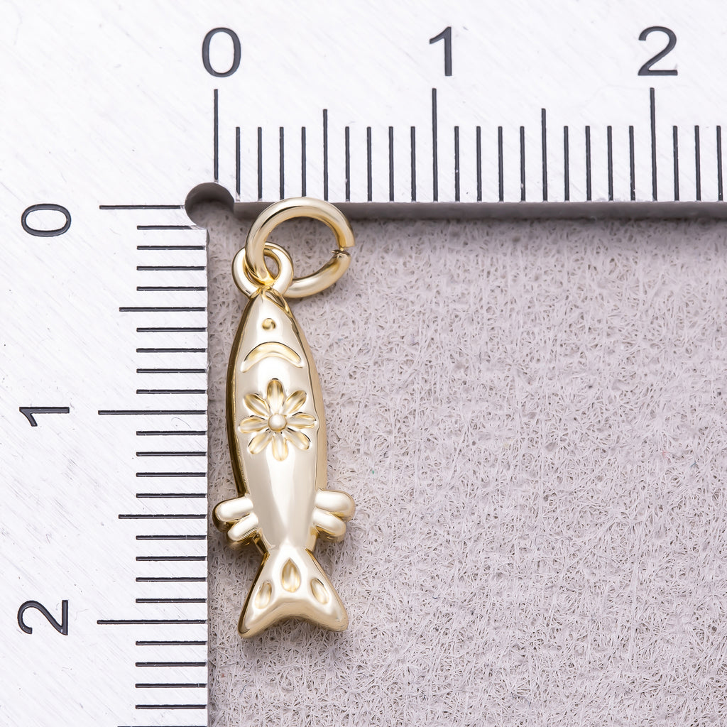 16K Gold Plated Floral Engraved 3D Puffy Fish Ocean Charm - Sold Each
