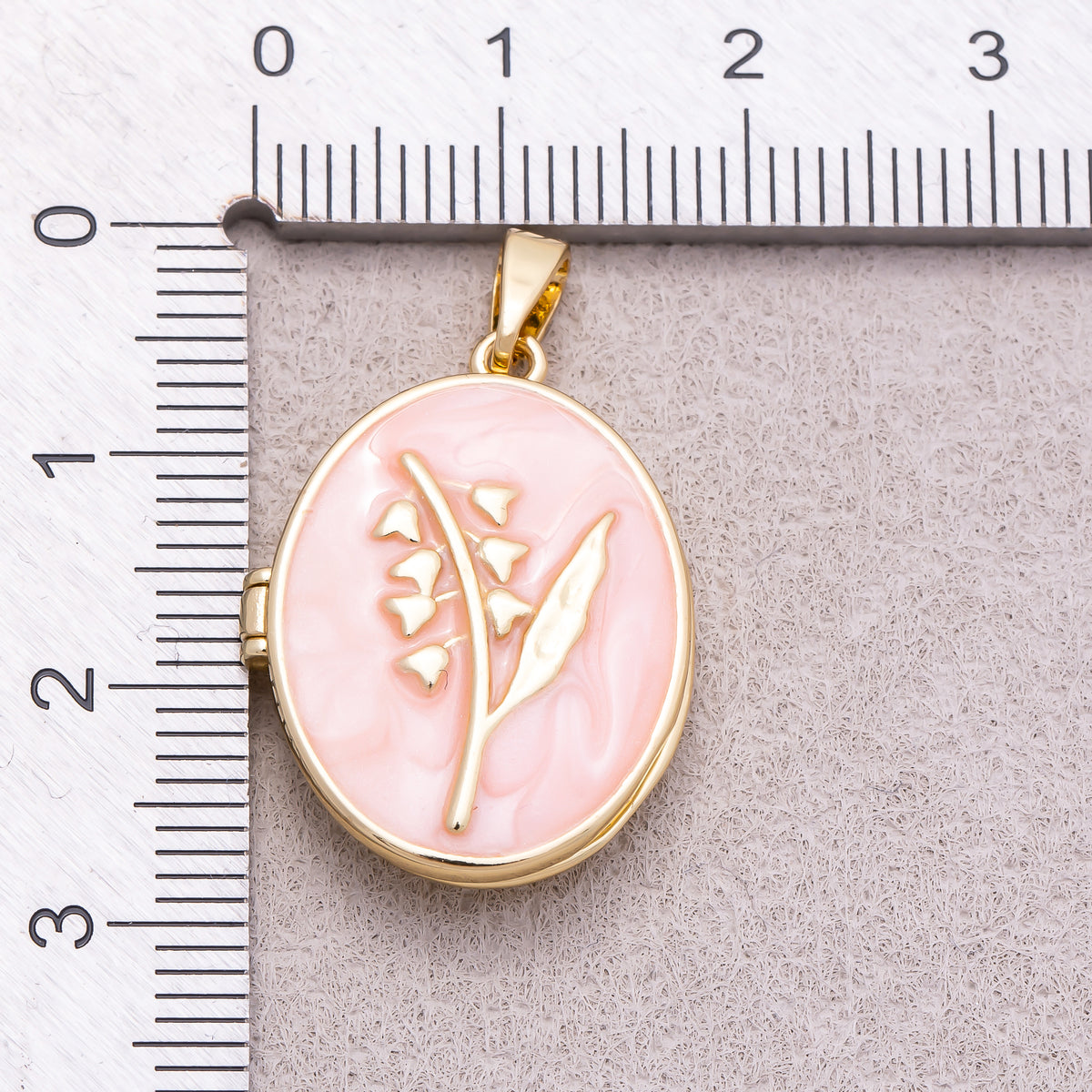 16K Gold Plated White & Pink Mother of Pearl Leaf Oval Open Locket Pendant - Sold Each